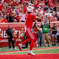 Braden Pegan hauls in 2 TDs against former team as No. 17 Utah shuts out Utah State