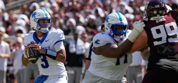 Kentucky stuns No. 9 Texas A&M 31-21 in coach Will Stein's first road game