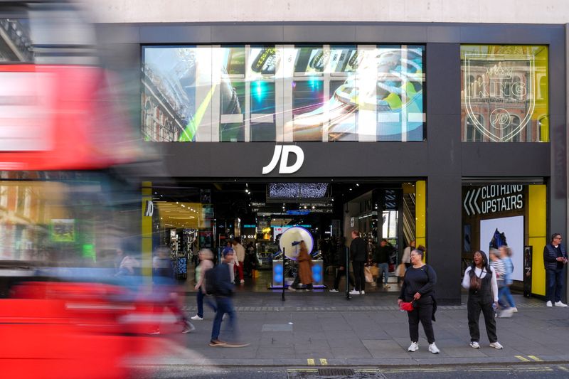 UK's JD Sports expands into Mexico through Grupo Axo partnership 