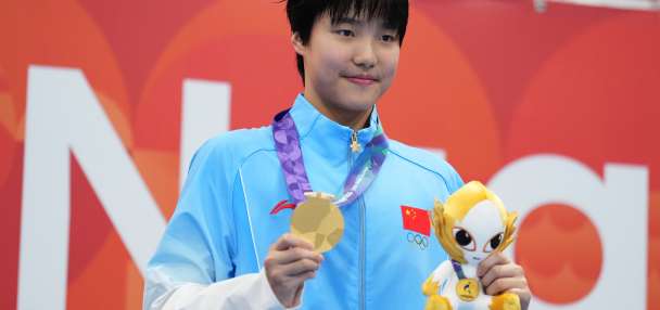 Chinese 13-year-old Yu Zidi wins second gold medal in the pool at Asian Games
