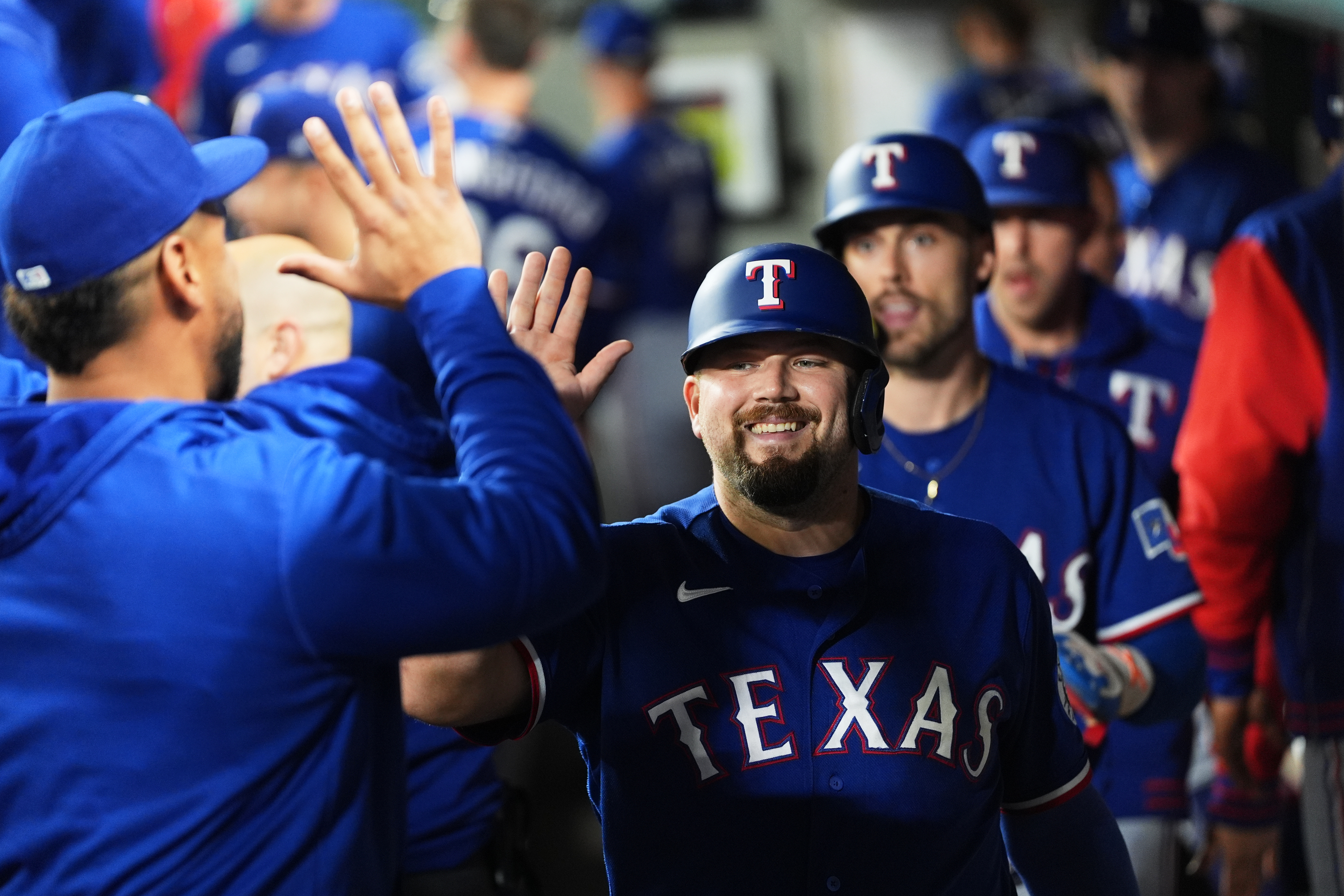 Texas Rangers at .500 go into final week leading AL West, have been close to top all year