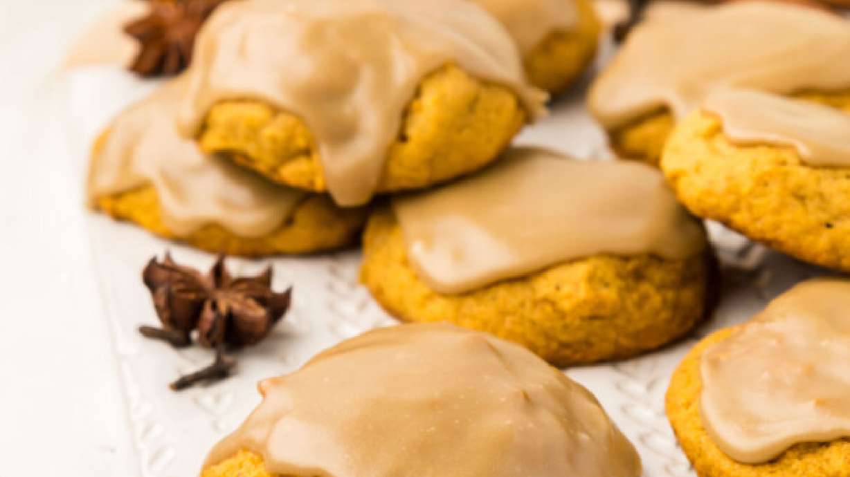 First goes the weather, then our closet and finally, the kitchen. This is the best, early taste of fall in treat form!
