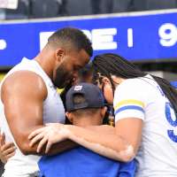 Aaron Donald charges out of retirement, overcoming excitement in Rams' blowout win over Giants