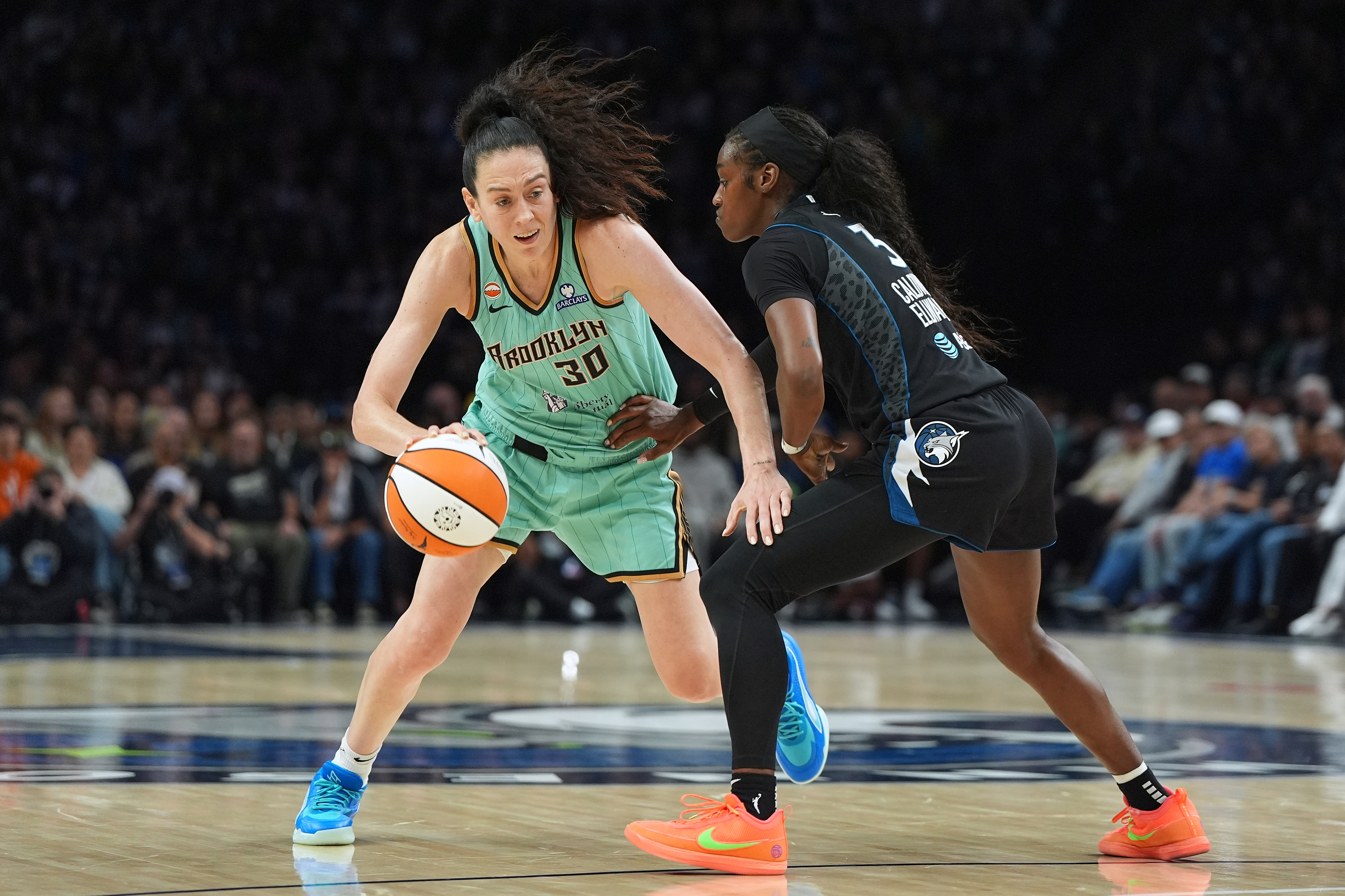 Breanna Stewart's 9-year no-tech streak snapped in the Liberty's loss to Atlanta