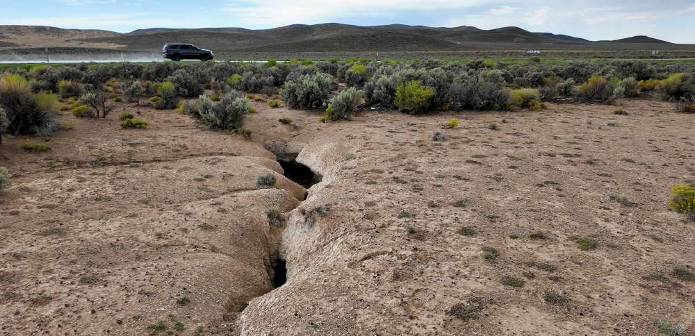 Potentially dangerous 'earth fissures' surface as a symptom of long-term aquifer depletion