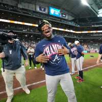 Braves' star Acuña day-to-day after fouling ball off left leg