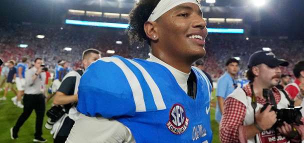 No. 21 Florida counting on Swamp to help slow down Ole Miss star QB Trinidad Chambliss