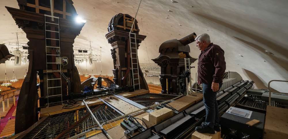 'We love this building': Constant care preserves Salt Lake Tabernacle's craftsmanship and sound