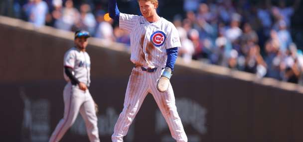Cubs clinch 2nd straight playoffs trip by beating Marlins 2-1 as Crow-Armstrong joins 40-40 club