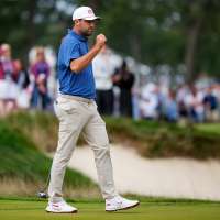 Scheffler and Burns finally win together and stake Americans to 3-2 lead in Presidents Cup