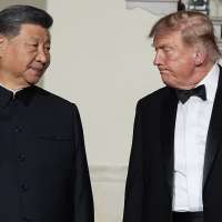 Xi is wrapping his visit to Washington with a peek at the Constitution and Bill of Rights