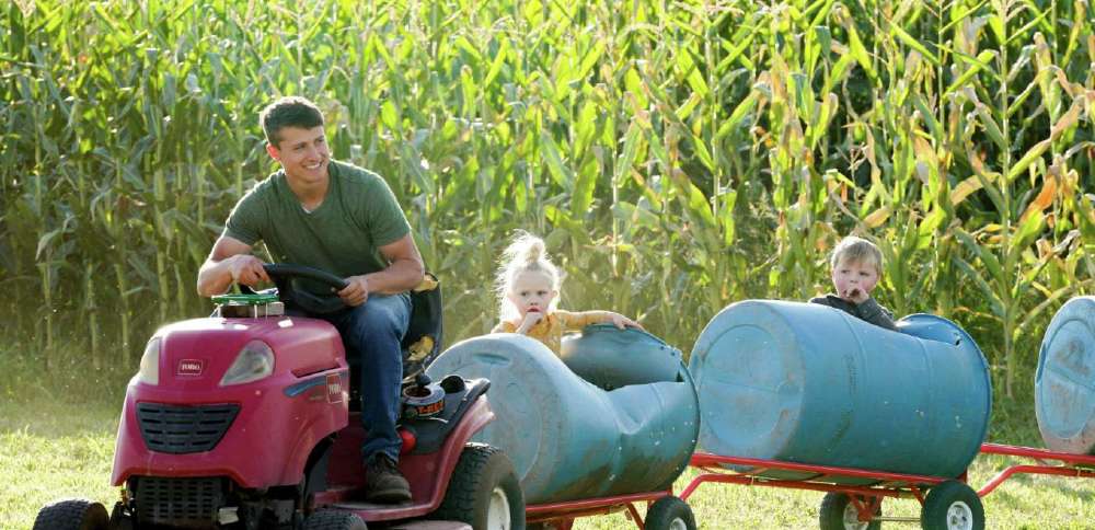 More than fall fun: How a Morgan family is helping people experience agriculture