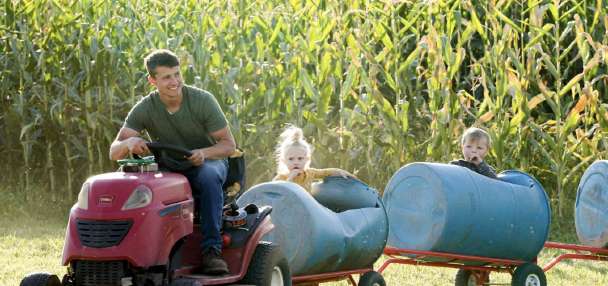More than fall fun: How a Morgan family is helping people experience agriculture