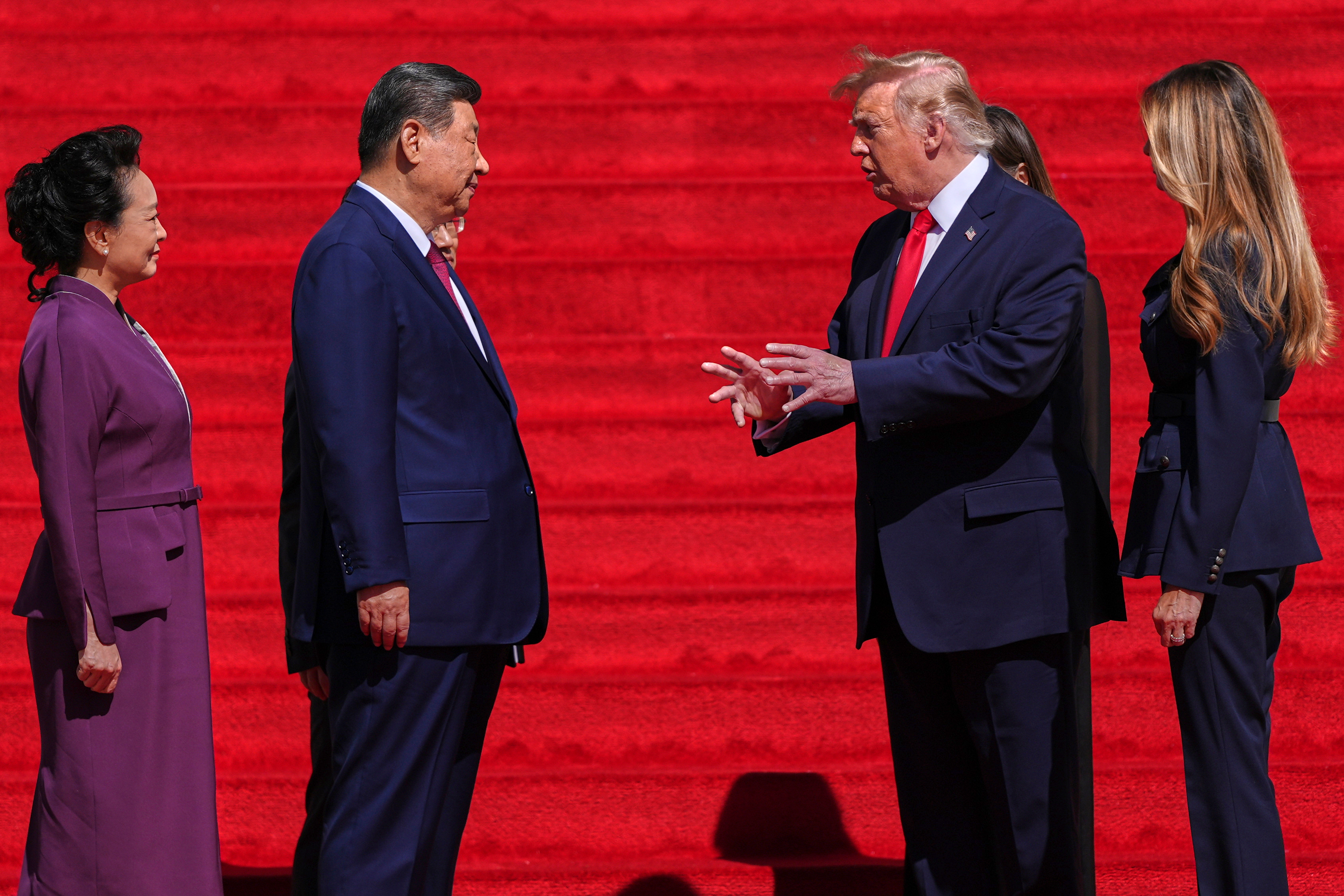 Xi says he'll see Trump again soon as he wraps up US visit with a look at the Constitution