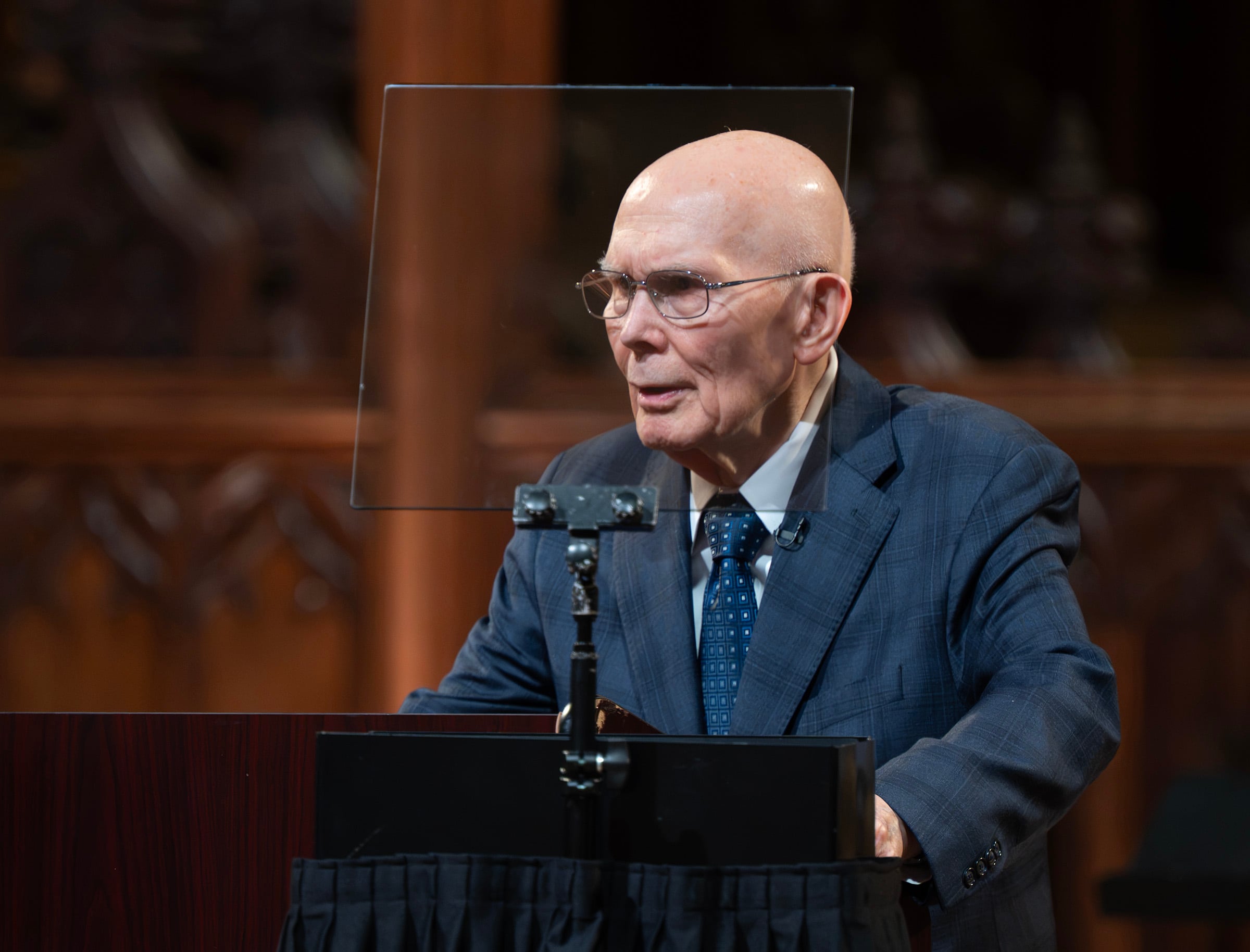 Utah voters across faiths embrace Dallin H. Oaks' call for political compromise, poll finds