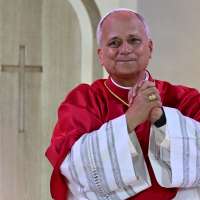 Pope Leo XIV declines to credit himself for White Sox playoff return