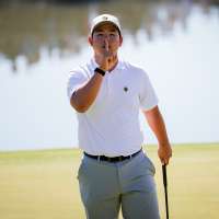 Americans made a small dent in Internationals lead at the Presidents Cup
