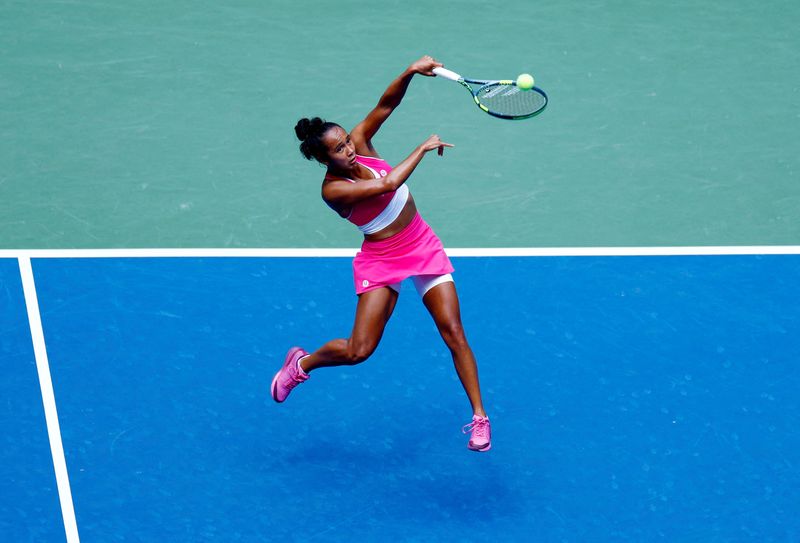 Tennis - U.S. Open - Flushing Meadows, New York, United States - September 4, 2026 Canada's Leylah Fernandez in action during her third round match against Jessica Pegula of the U.S.