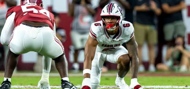 SEC, South Carolina suspend Gamecocks' edge rush Dylan Stewart 1 game for punch