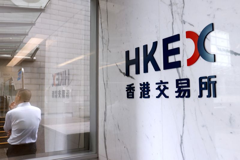 China's RoboTechnik falls in Hong Kong debut, other new comers mixed
