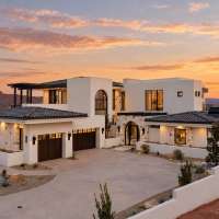 A lifestyle centered on balance, beauty and elevated desert living