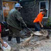 Neighbors turn up in droves after Orderville homeowner struck with flash flood