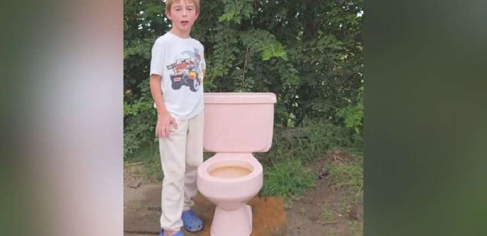 Have You Seen This? Young toilet expert schools everyone on vintage toilets