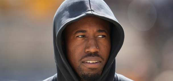 Cowboys acquiring cornerback Joey Porter Jr. from the Steelers for 2 draft picks, AP sources say