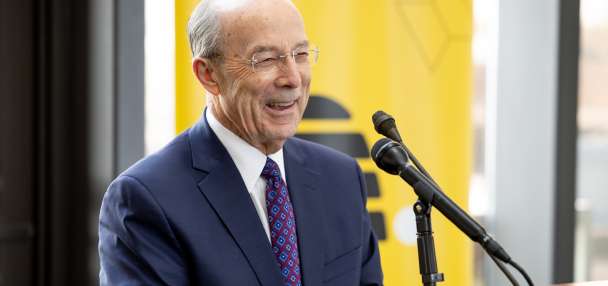 Keith McMullin, former CEO of Deseret Management, dies at age 85