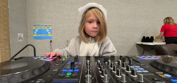 5-year-old may be youngest to ever DJ a music festival