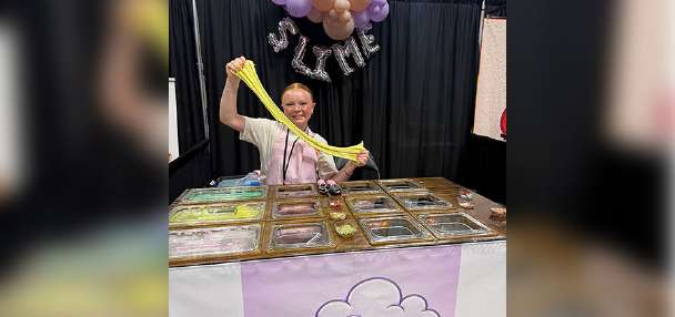 11-year-old starts eastern Idaho's first pop-up 'slime bar'