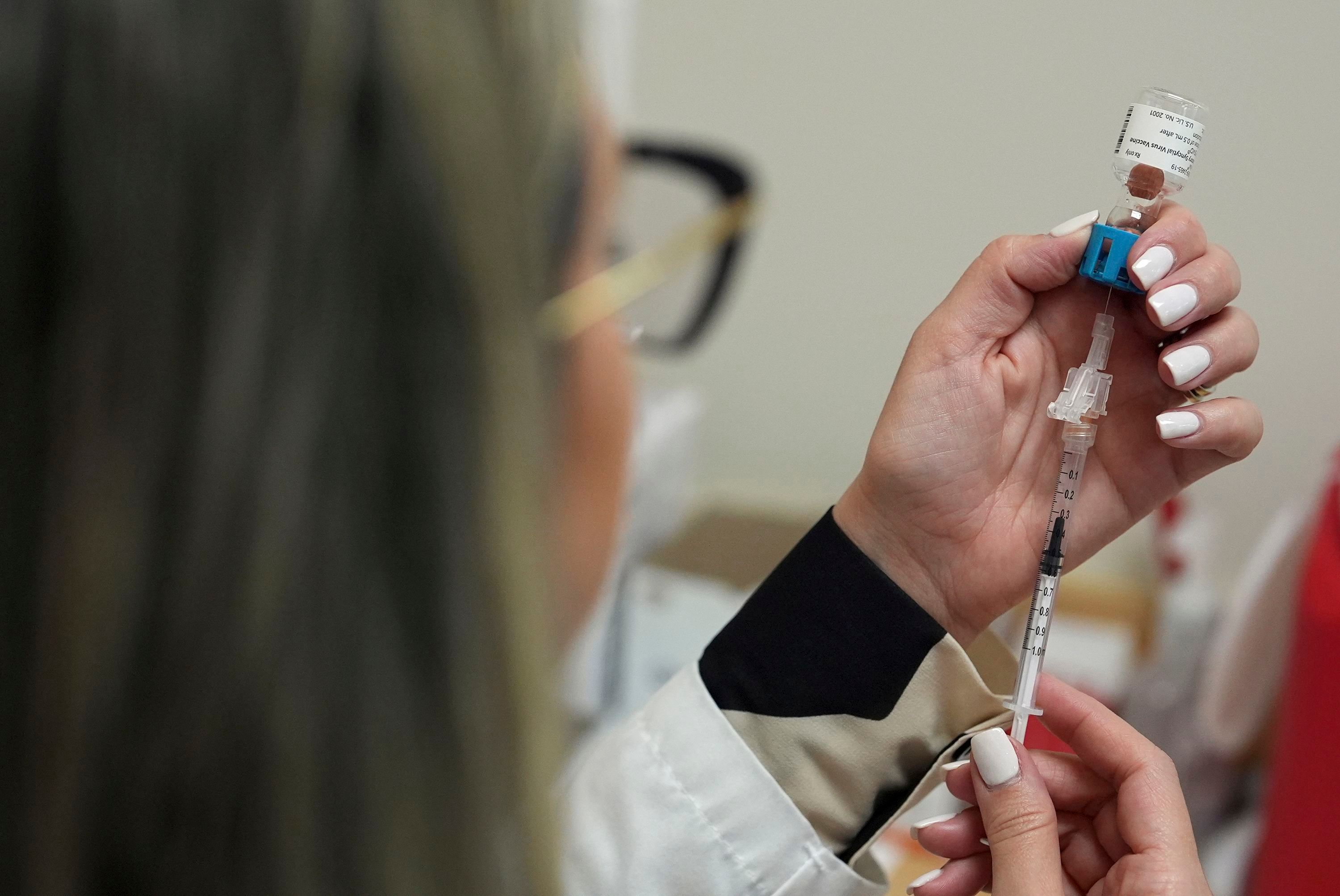 Respiratory virus season has arrived. lu, COVID-19 and RSV vaccines