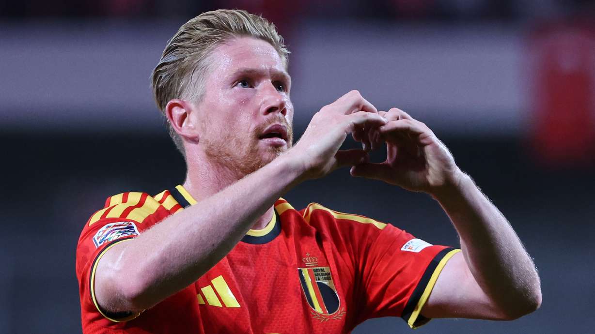 Belgium's Kevin De Bruyne celebrates after scoring his side's second goal during the Nations League soccer match between Belgium and Turkey in Liege, Belgium, Friday, Oct. 2, 2026.