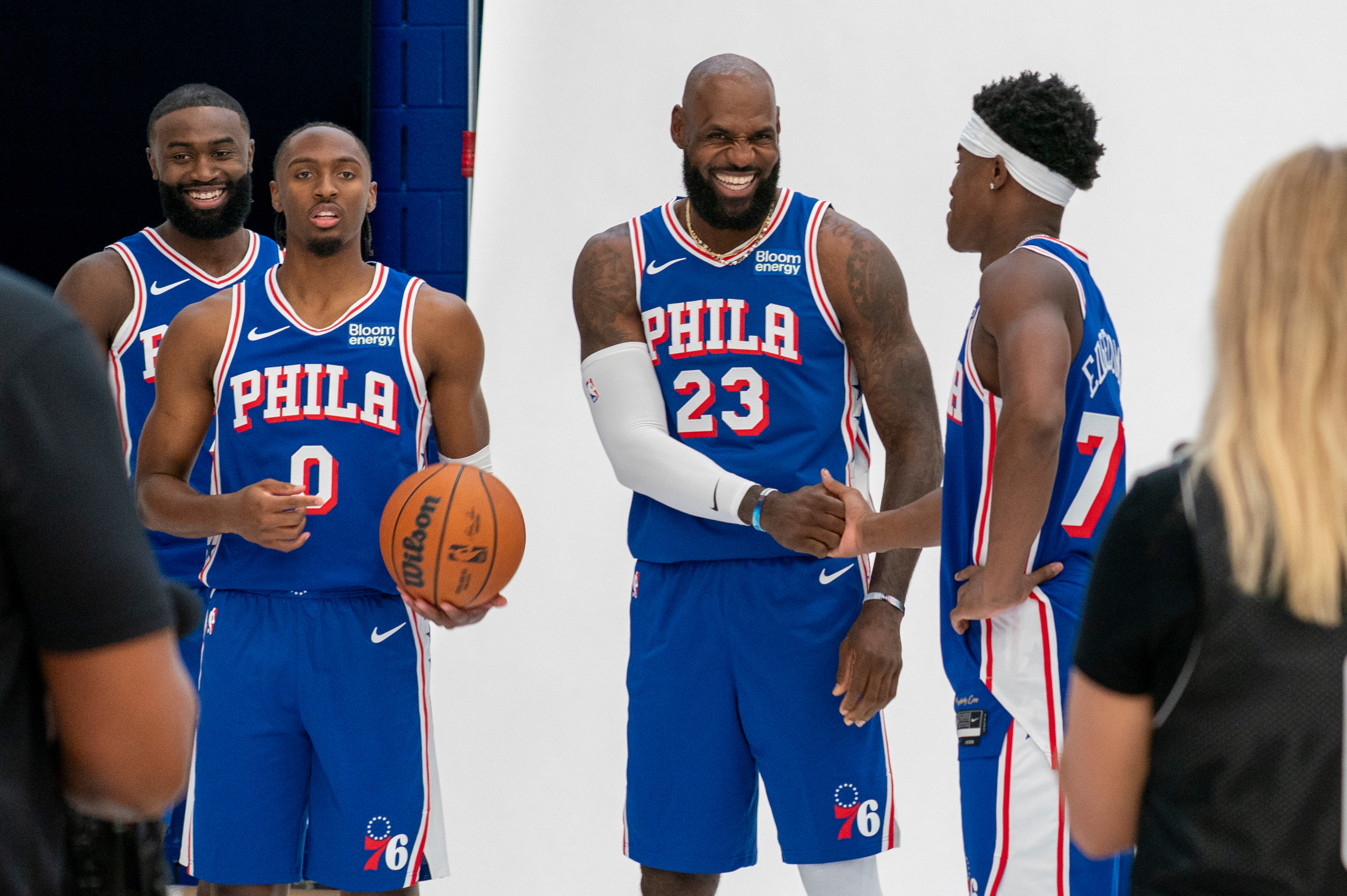 LeBron James was balling, babysitting and putting on a fantastic show in 76ers' debut at scrimmage
