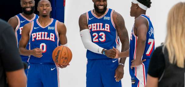 LeBron James was balling, babysitting and putting on a fantastic show in 76ers' debut at scrimmage