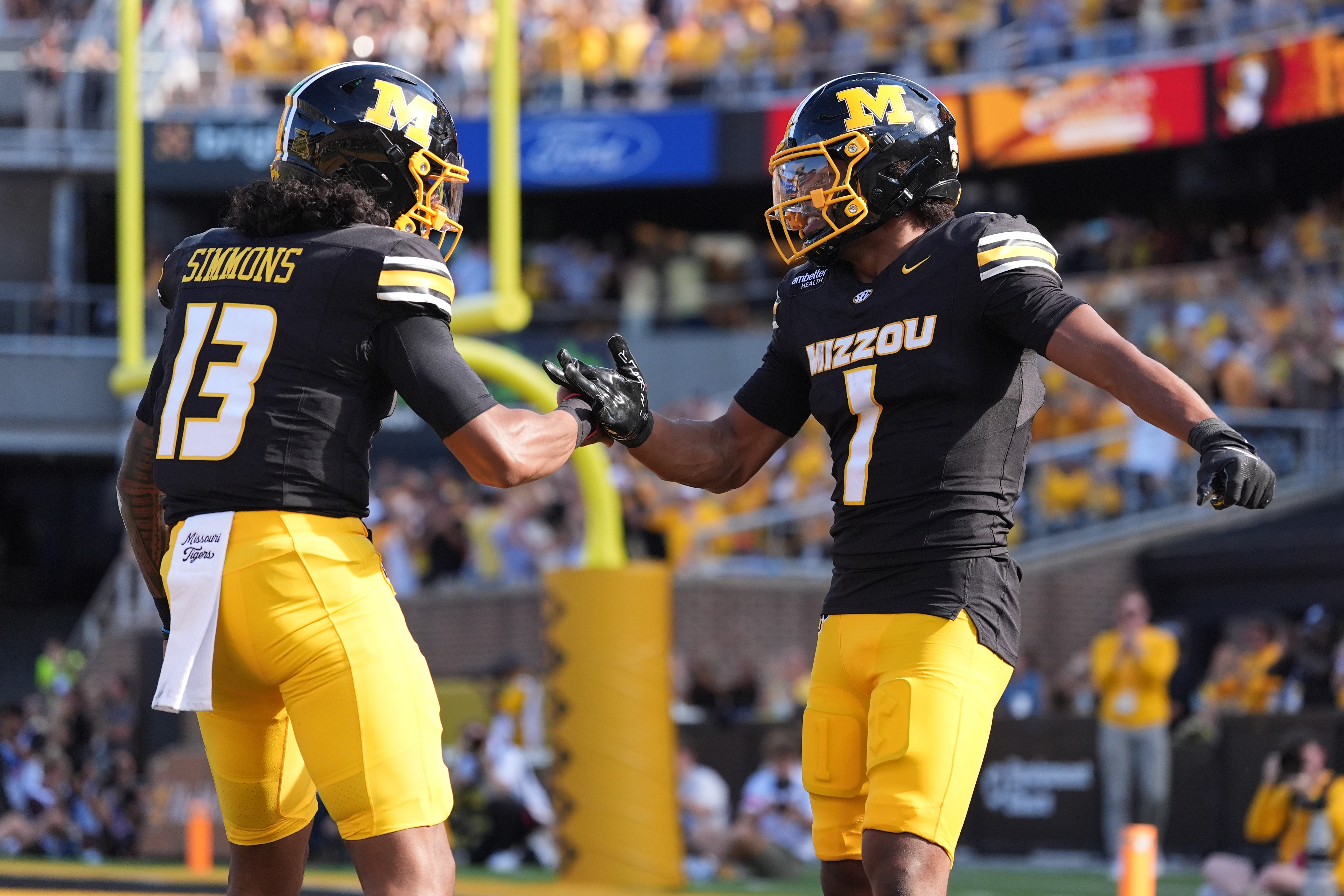 No. 25 Missouri trounces No. 8 Florida 45-17 to snap 9-game skid against Top 25 opponents