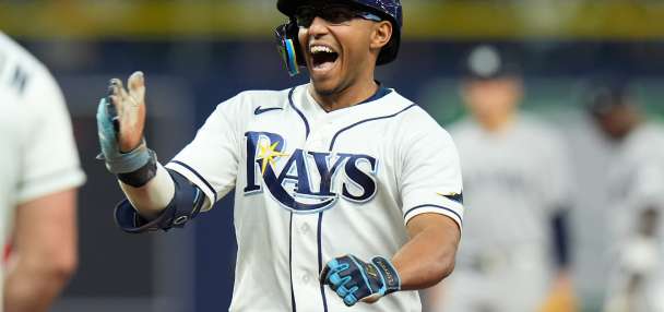 Small-ball Rays beat the sloppy Yankees 5-2 for a 2-0 lead in AL Division Series