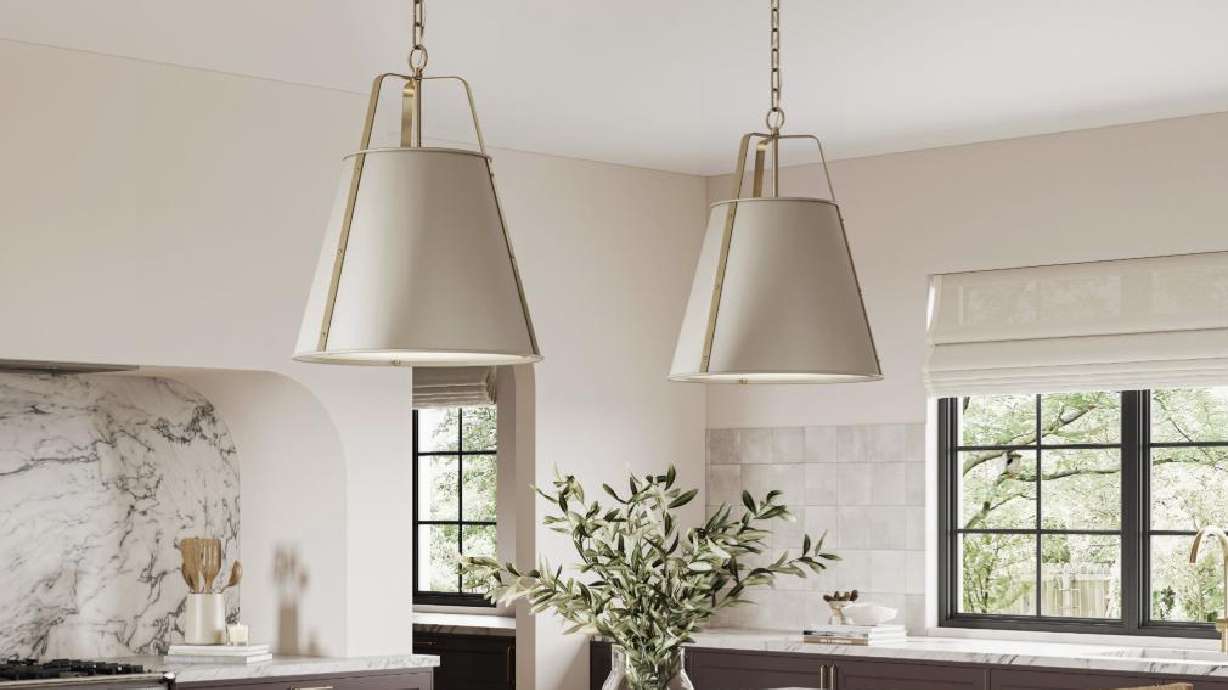 Crisp autumn style meets warm lighting in these designer favorite trends