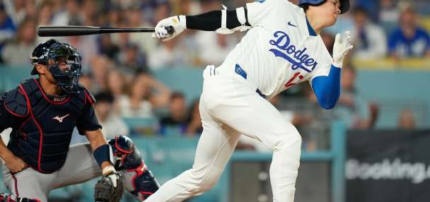 Roberts moves struggling Ohtani to No. 5 spot in Dodgers' lineup in NLDS Game 3 against Braves