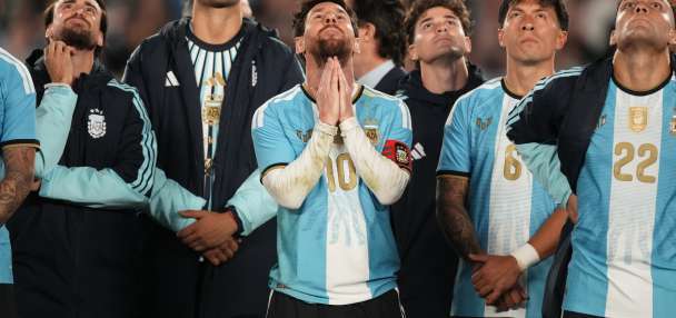 Messi caps Argentina farewell with a penalty and 2 assists in a 3-0 win over Benin