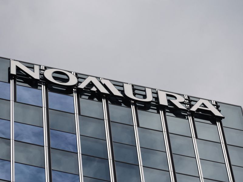 Top Business story anchor