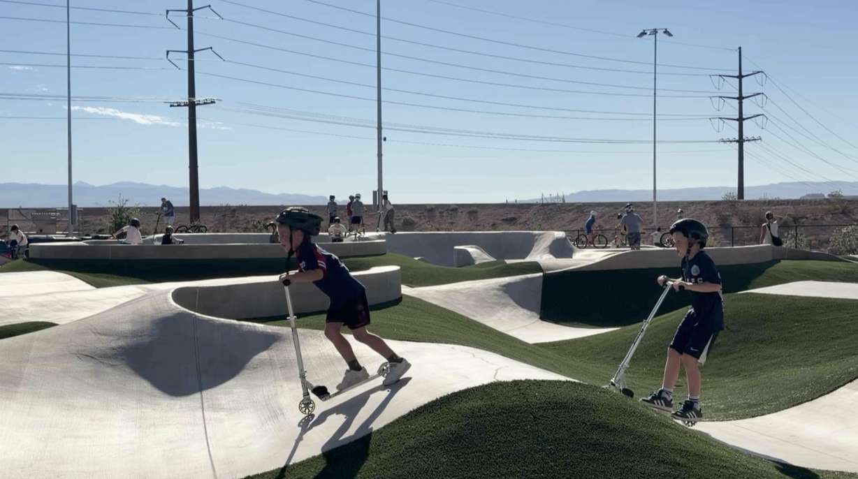 Hundreds of kids, teens and adults made their way to Washington Wheels Park in southern Utah Tuesday to showcase their skills on wheels ahead of Red Bull Rampage.
Red Bull Rampage is an extreme mountain bike event that will take place Oct. 8-10.