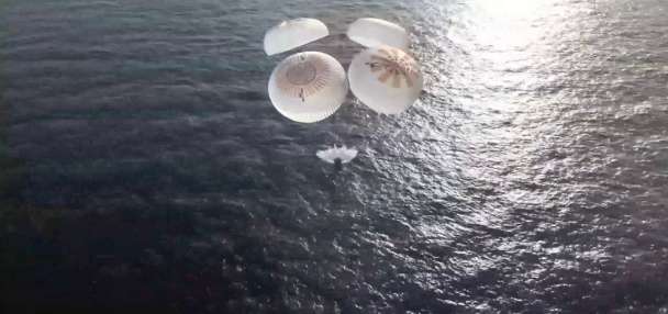 4 astronauts return to Earth after 8 months in space