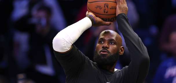 LeBron James has a strong first half for the 76ers in his first appearance with his new team