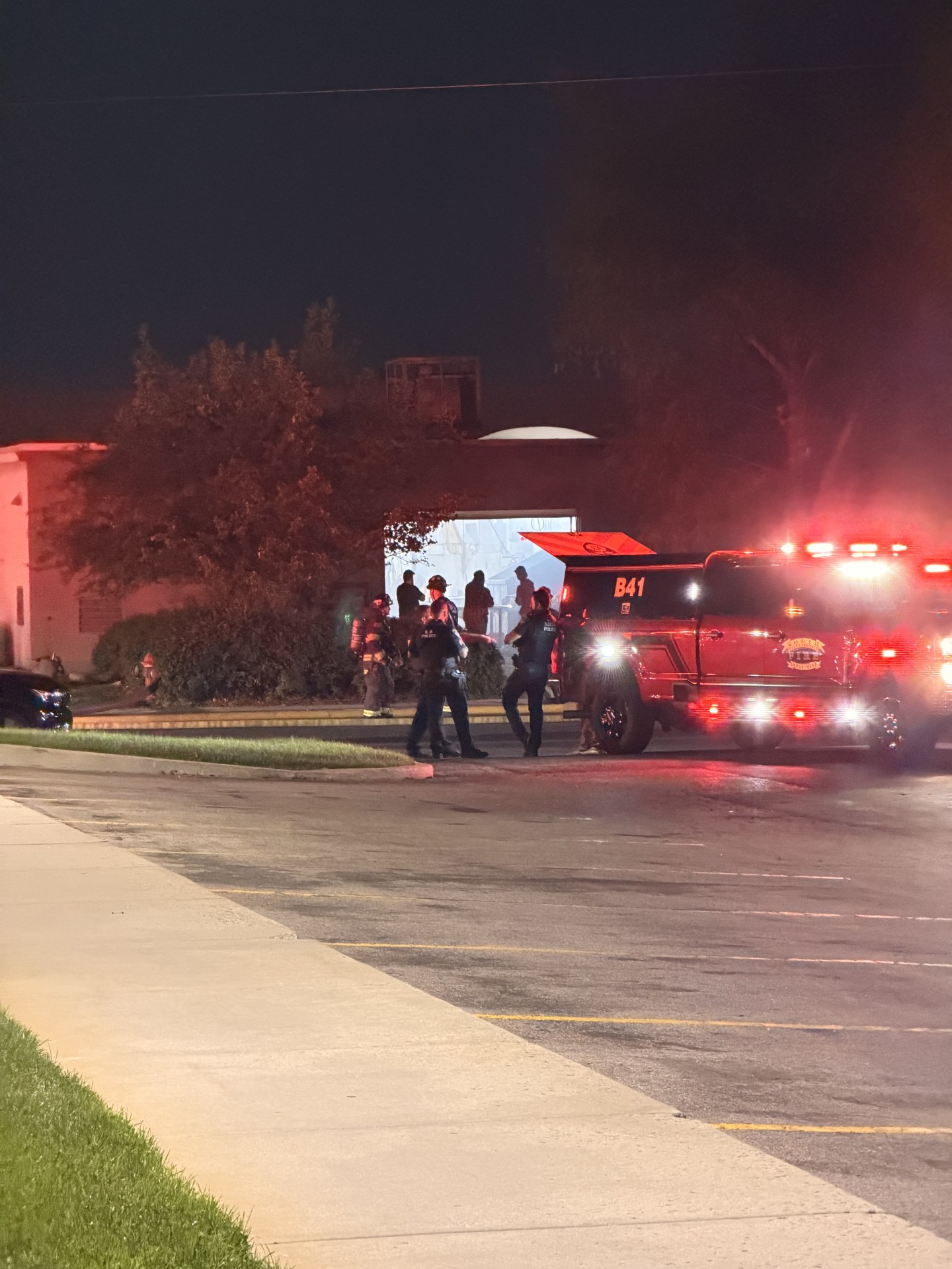 South Salt Lake crews investigate State Street structure fire 