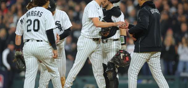 White Sox look to bounce back after 2 straight losses to Guardians at home in ALDS