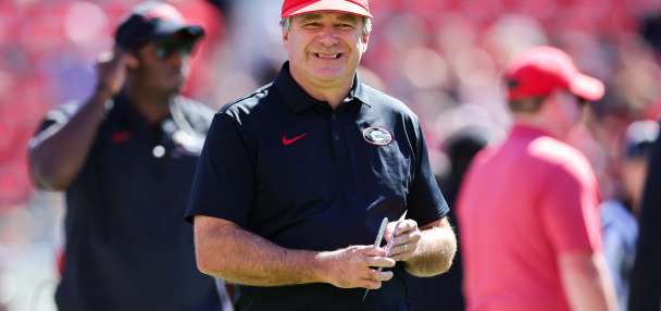 Georgia-Alabama showdown is on schedule despite approach of Hurricane Isaias; Trump will skip game
