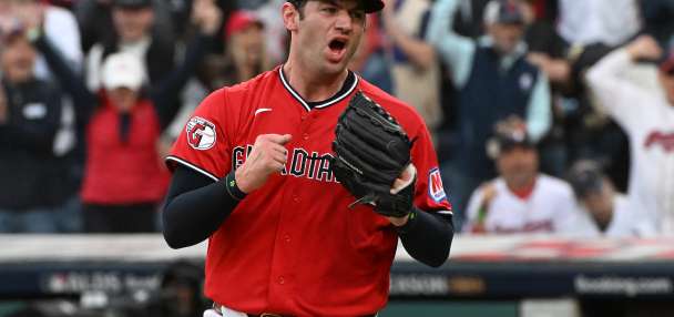 Guardians' Gavin Williams to start vs. White Sox's Sean Burke in winner-take-all ALDS Game 5