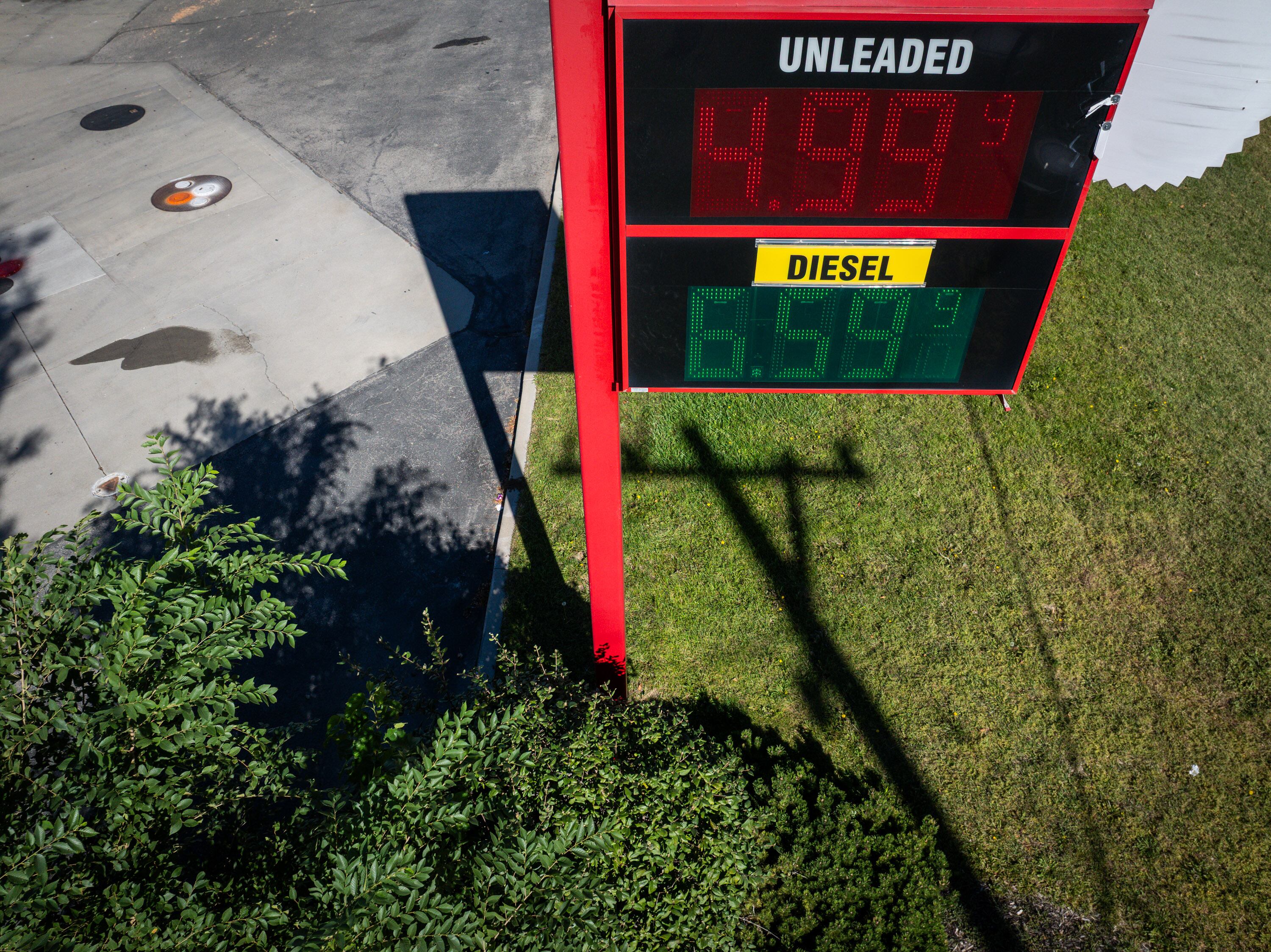 Rep. Moore acknowledges gas prices, Iran war complicate GOP economic pitch in midterms