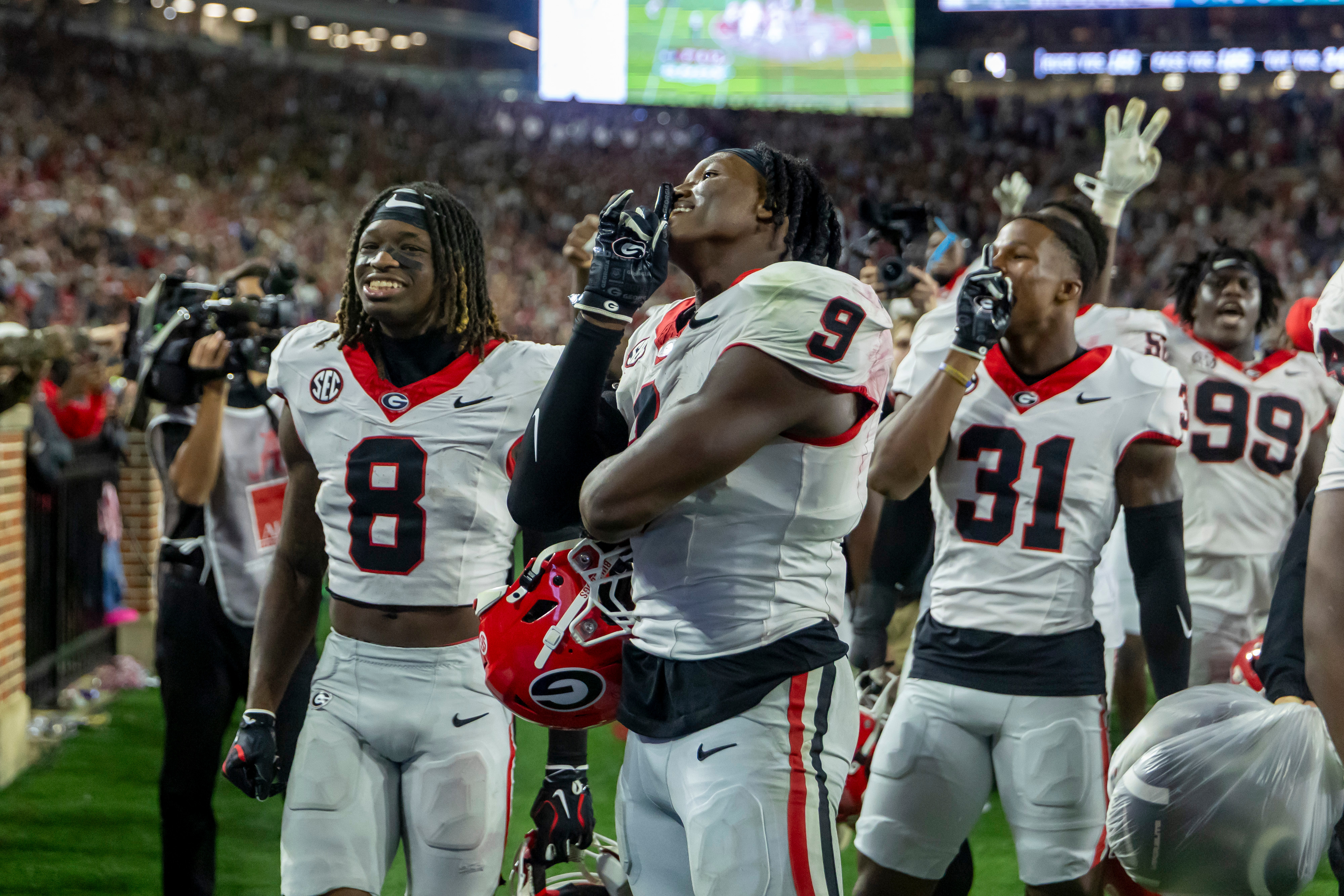 Josh Furlong's AP Top 25: A new No. 1 is crowned as top of rankings sees shakeup